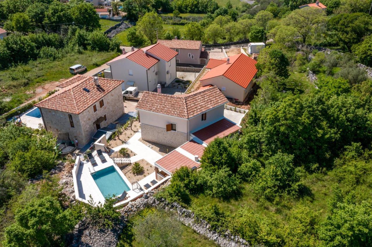Villa Oasa Malinska Buitenkant foto