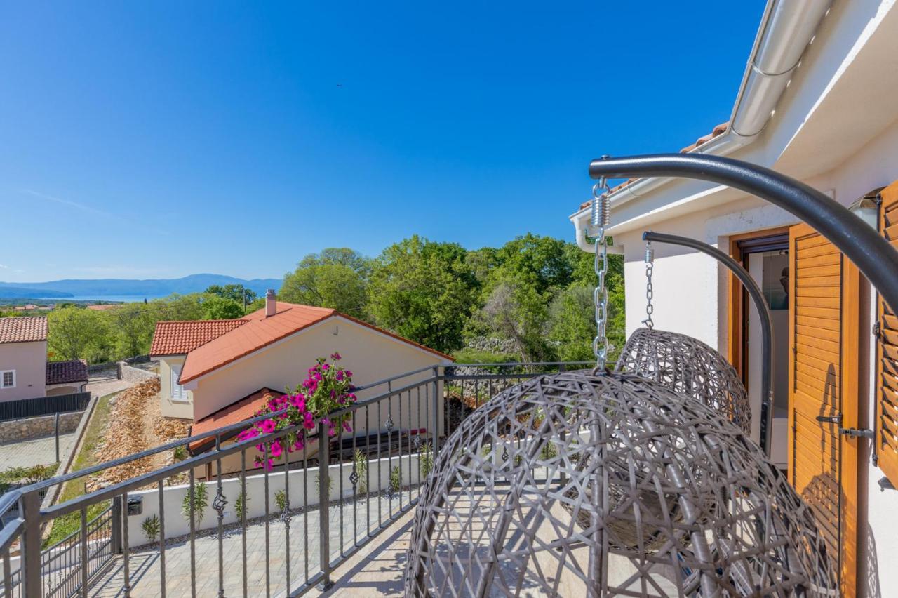 Villa Oasa Malinska Buitenkant foto
